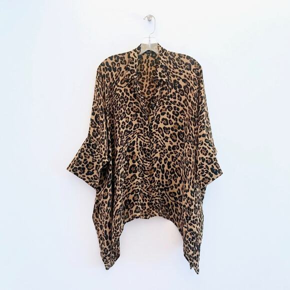 GUCCI Leopard Cheetah Print Silk Cape Shirt 38 - Picture 1 of 8